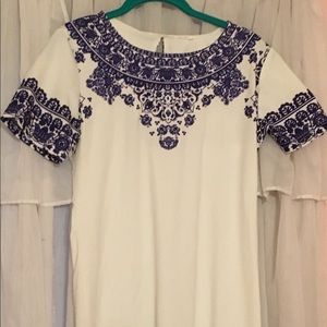 Romwe White and Blue Patterned T-shirt Dress